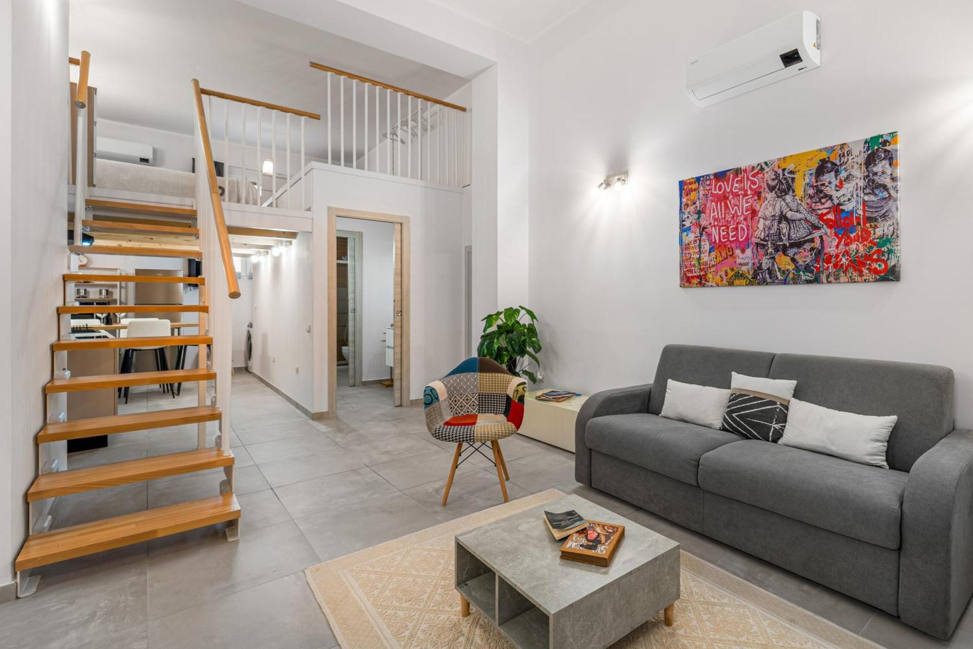 New 2024 Urban 48 Villa Cagliari Bagian luar foto