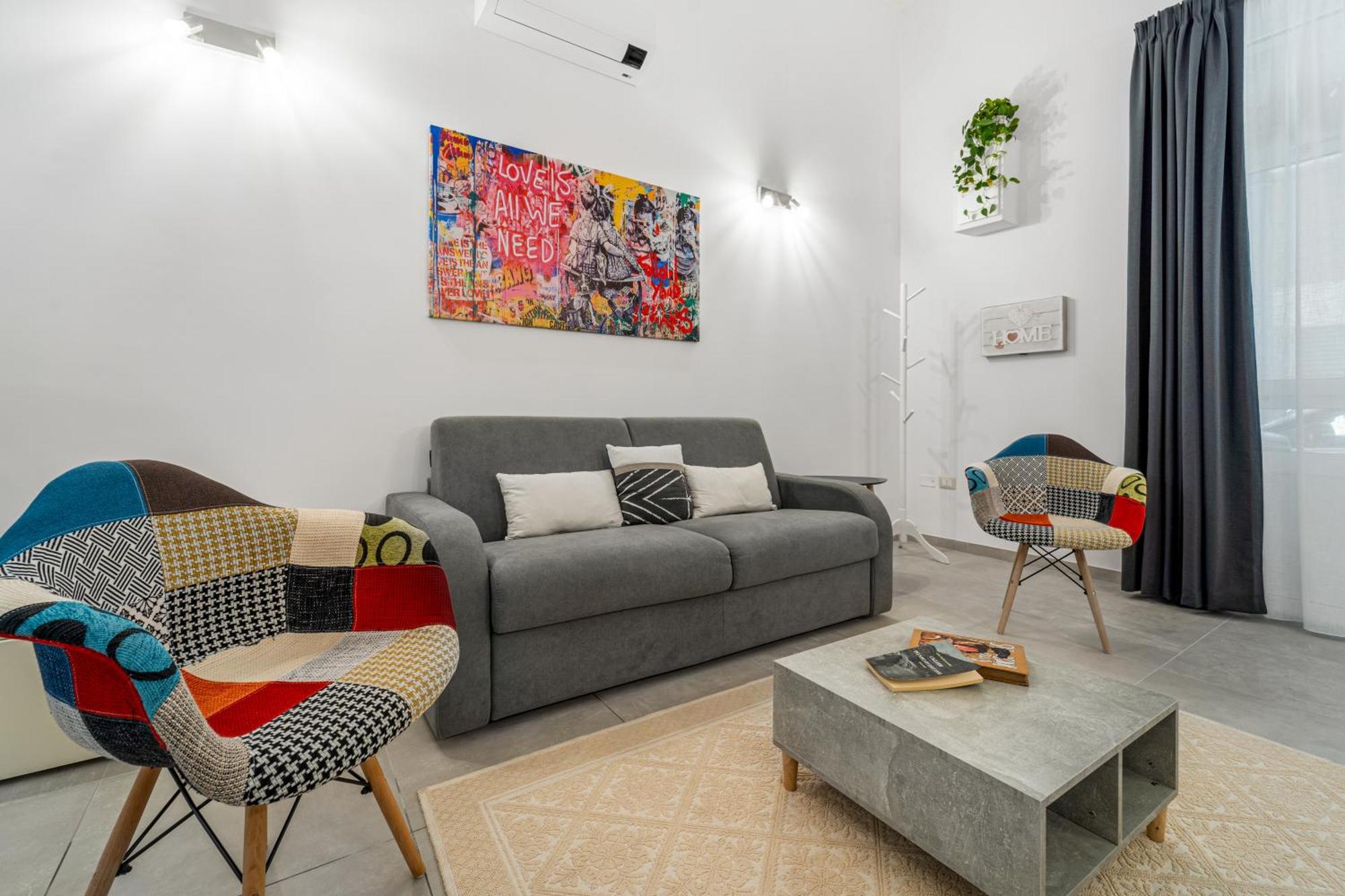 New 2024 Urban 48 Villa Cagliari Bagian luar foto